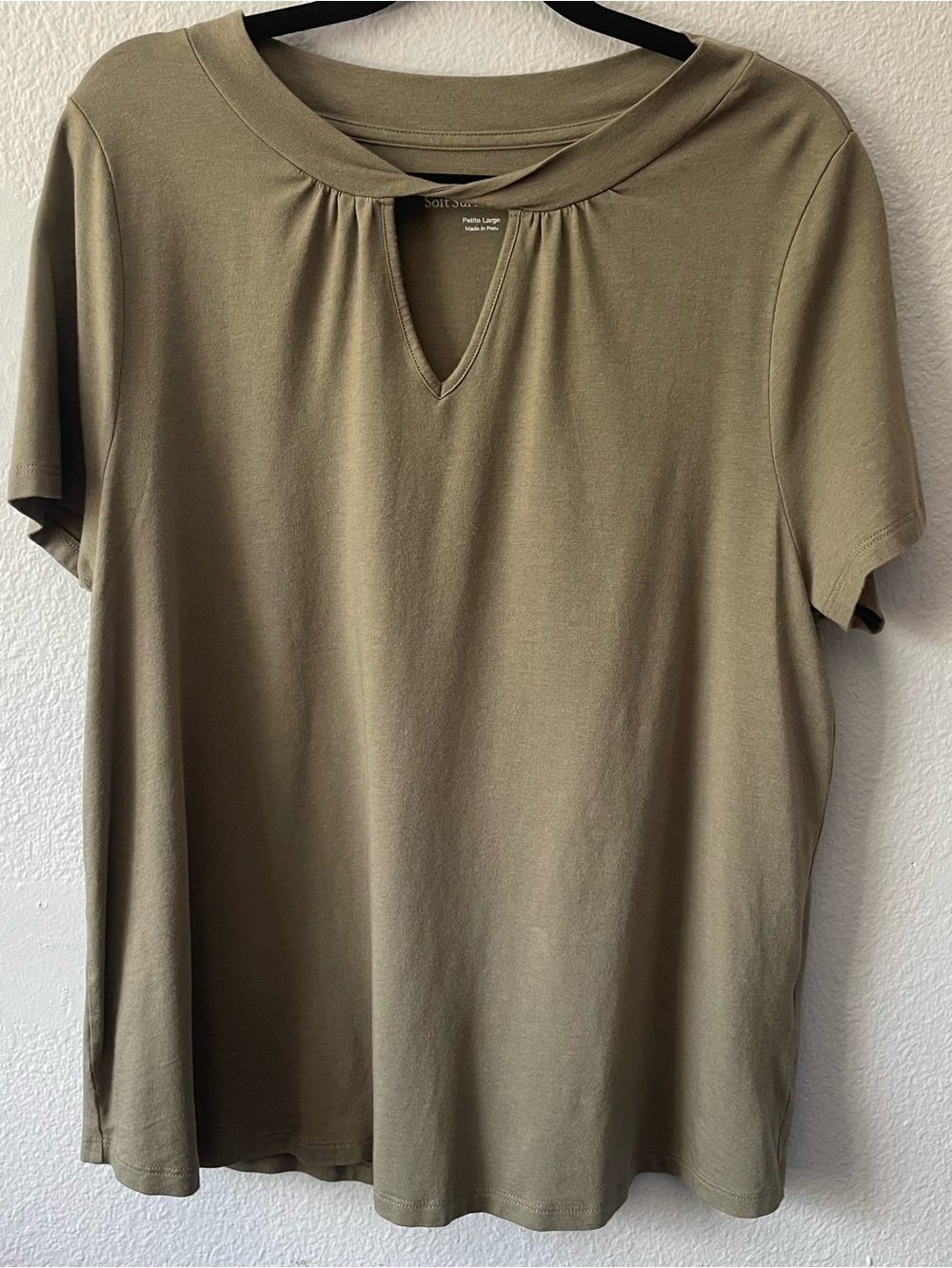 Soft Surroundings Petite Large Keyhole Top Olive Green Pina Cotton Modal Tee